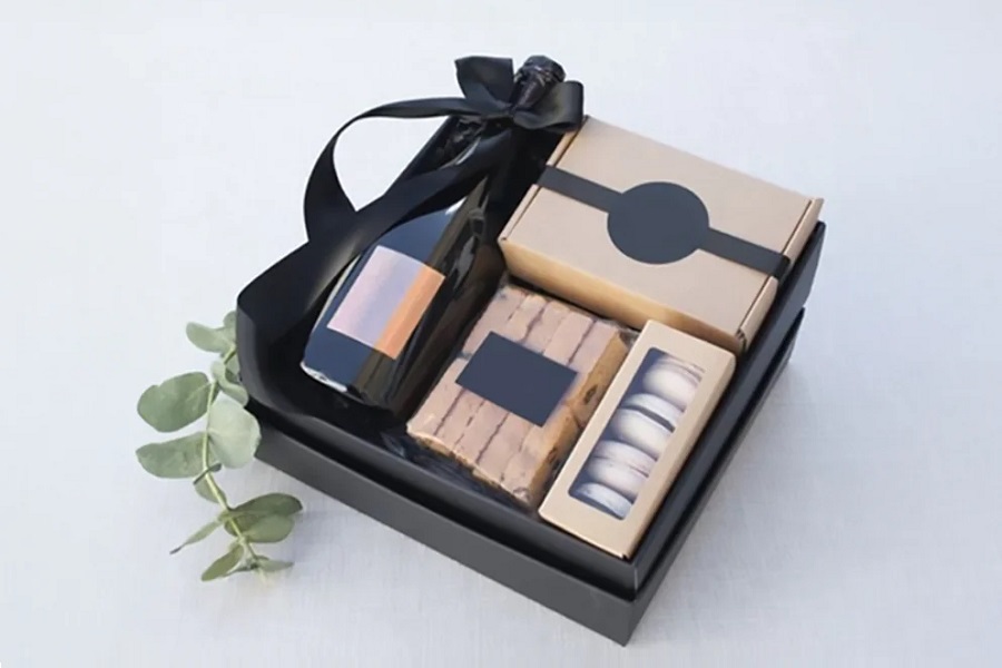 Why Businesses Choose Shiga Enterprises for Corporate Customization